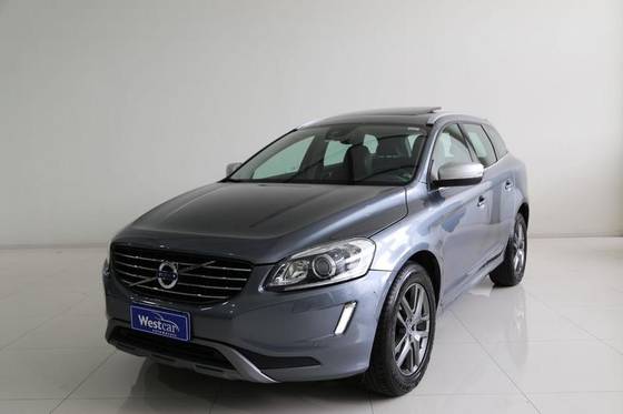 VOLVO XC60 2.0 T5 MOMENTUM GASOLINA 4P AUTOMÁTICO VOLVO XC60 2.0 T5 MOMENTUM GASOLINA 4P AUTOMÁTICO